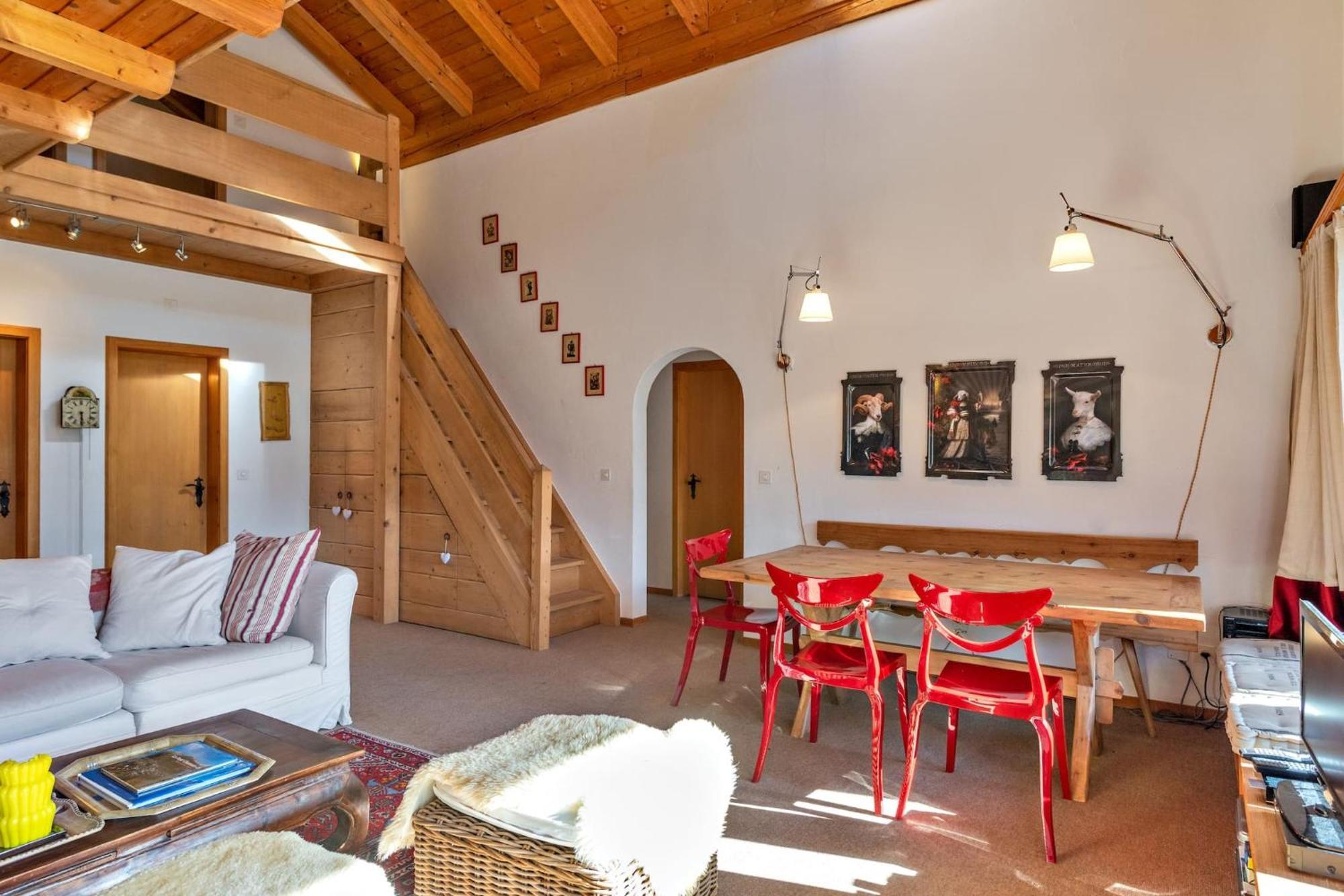 Chesa Panorama B - La Punt Apartment Exterior photo